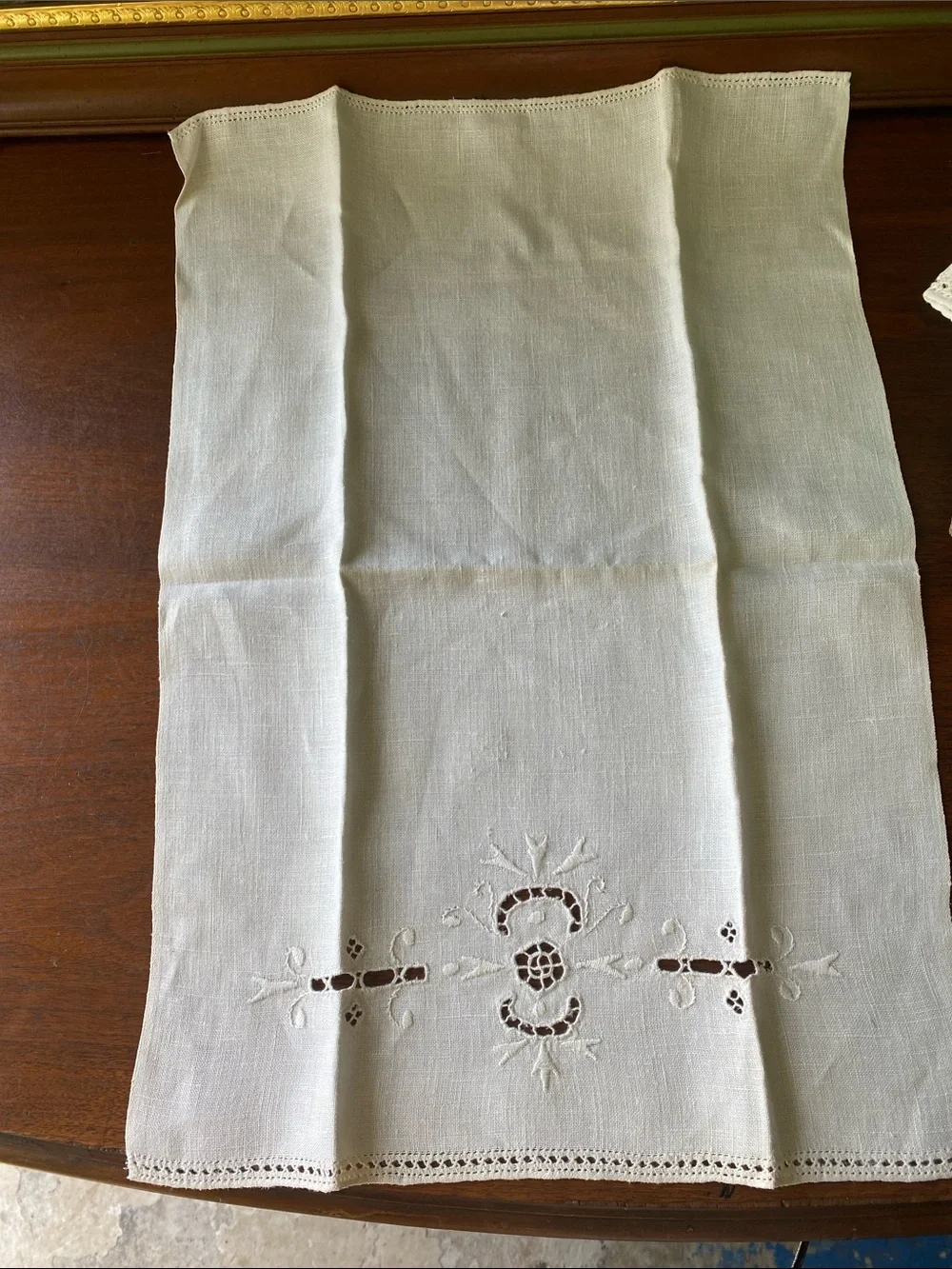 Vintage 2 Hand-Embroidered Cream Linen Napkins